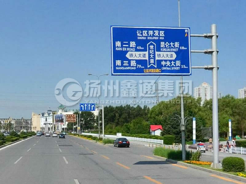 BZG-004，交通標(biāo)志桿，鍍鋅交通標(biāo)志桿