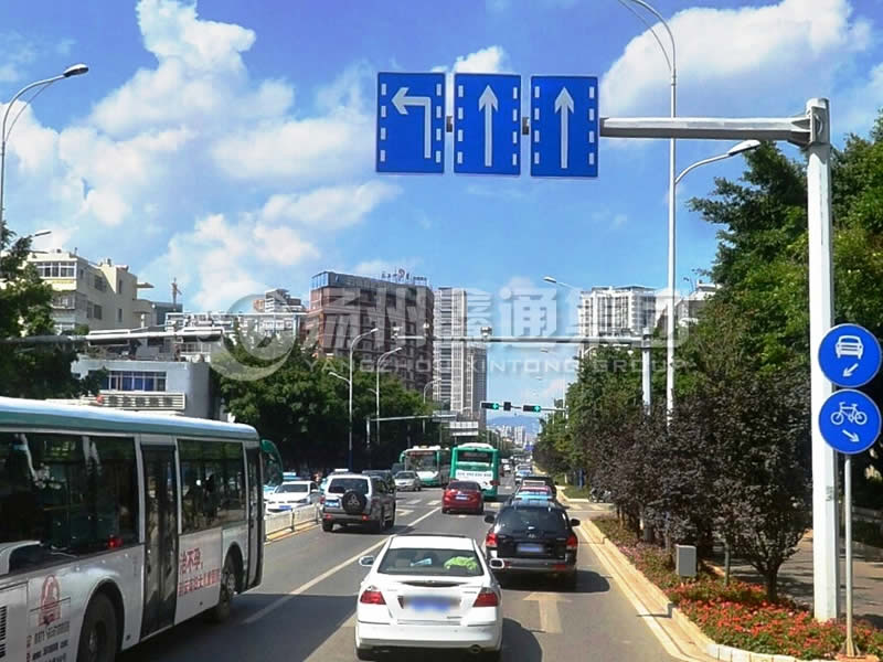 BZG-007，交通標(biāo)志桿，分道標(biāo)志桿