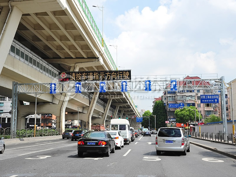 LMJ-034，車道標(biāo)志牌龍門架