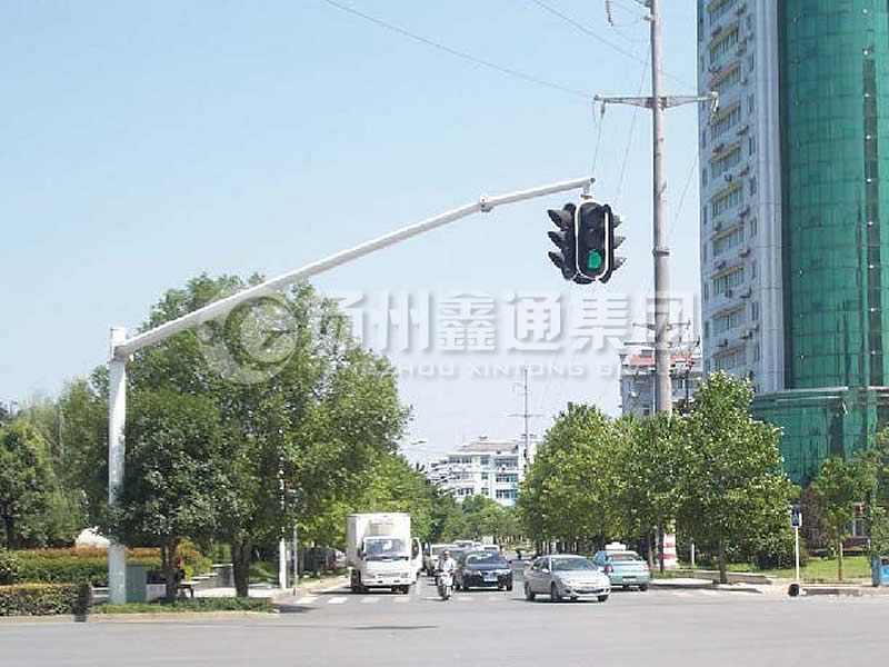 XHDG-047，吊籠式信號(hào)燈桿